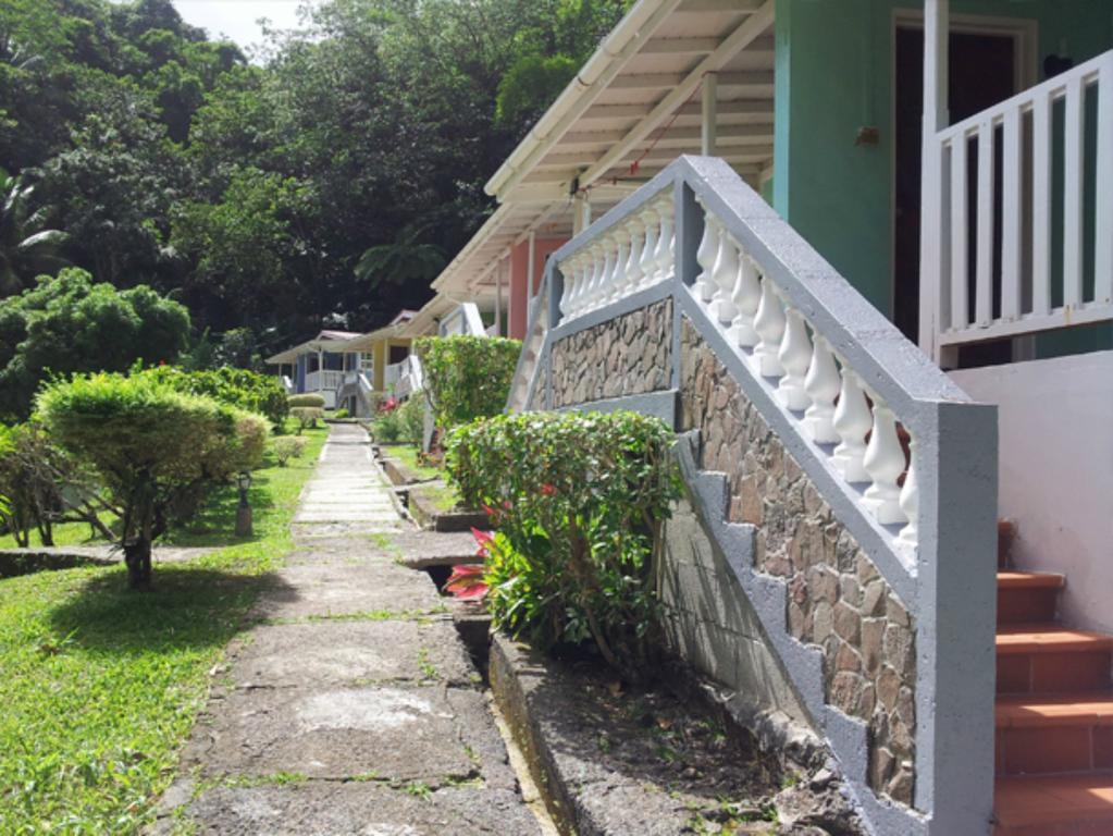 Chez Ophelia Cottage Apartments Roseau Kamer foto
